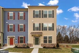 Building Photo - 2911 Osprey Way