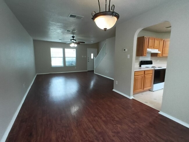 Foto del edificio - Beautiful Two-Story Home in Bridgewood