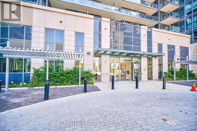 Building Photo - 20 Meadowglen Pl