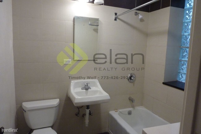 Foto del edificio - 7726 N Eastlake Terrace