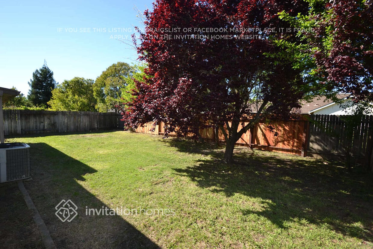 Building Photo - 15 Bishopgate Ct