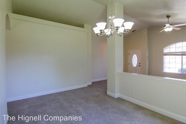 Building Photo - 4 br, 2 bath House - 4561 Quinton Drive