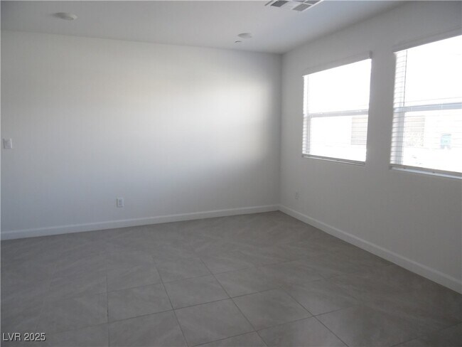 Foto del edificio - 3532 Grecian Queen Ave