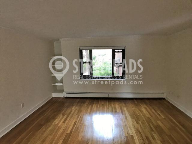 Foto principal - 2 bedroom in Brookline MA 02446