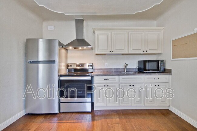 Foto del edificio - 124 Sunset Ave