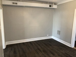 Building Photo - 1610 N Harding Ave