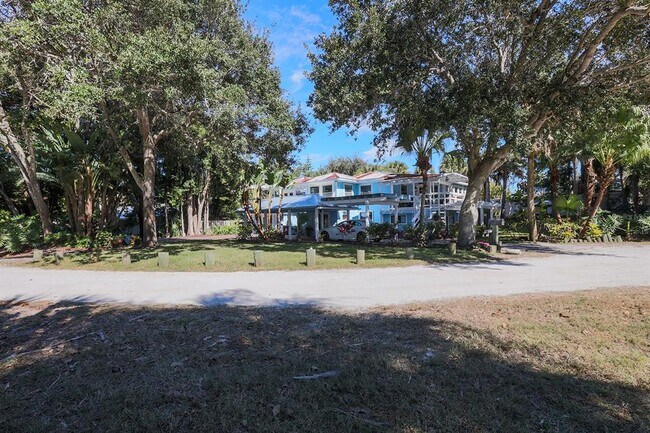 Building Photo - 1603 N Indian River Rd