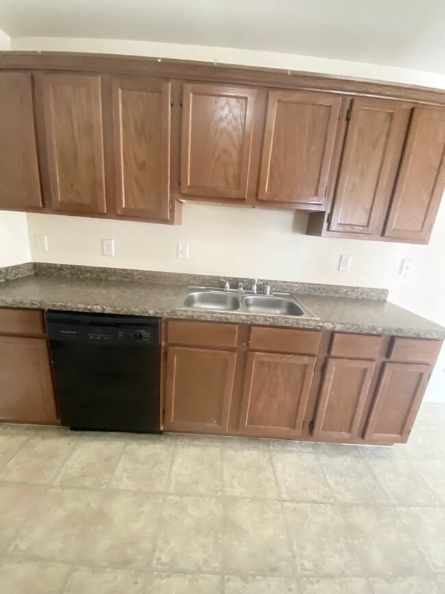 Building Photo - 4621 Michael Torres Dr