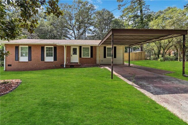 Building Photo - 781 Needle Dr