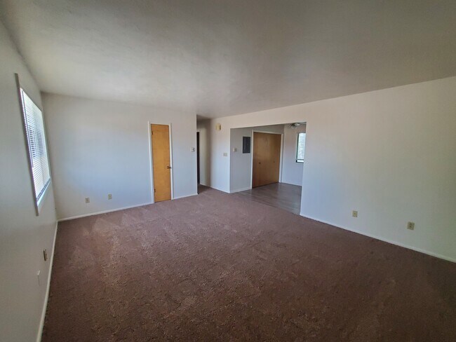 Building Photo - 1440 Jefferson Ave