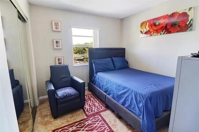 Foto del edificio - 3246 NW 102nd Terrace