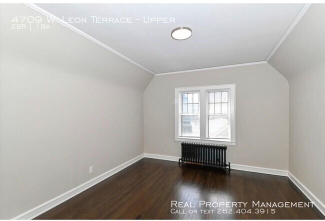 Building Photo - Newly renovated 2 bedroom upper!!