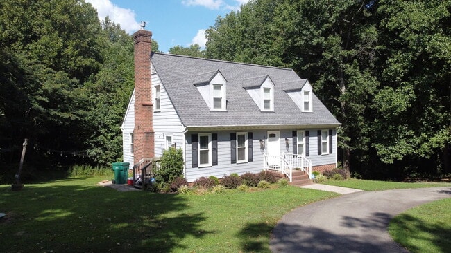 Building Photo - 9395 Blacksmith Dr