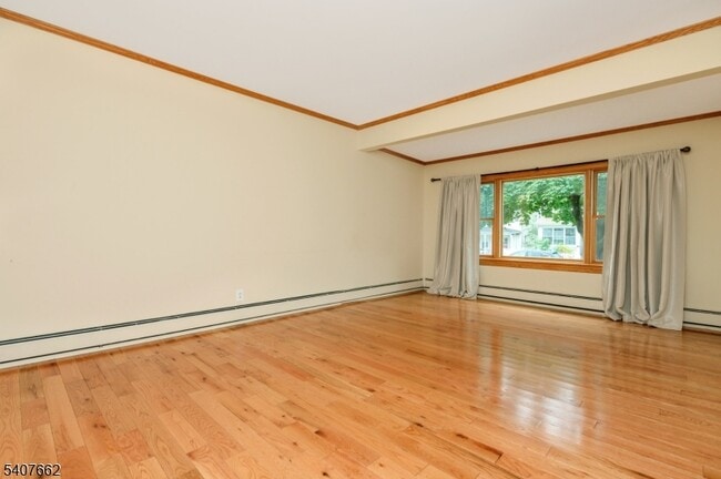 Building Photo - 32 Washburn Pl