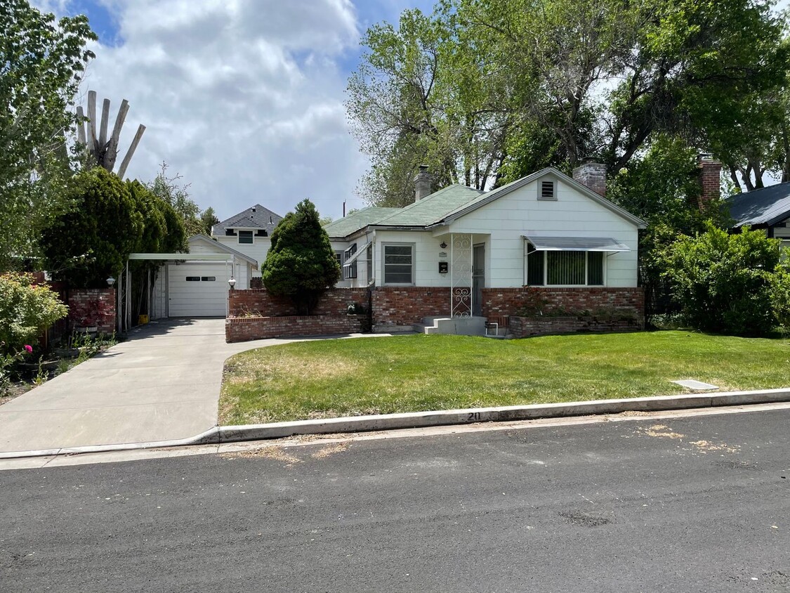 Primary Photo - Cute House in Old South West Reno