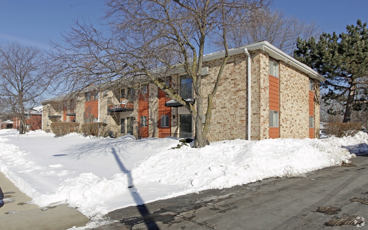 Building Photo - 1735 15th Ave