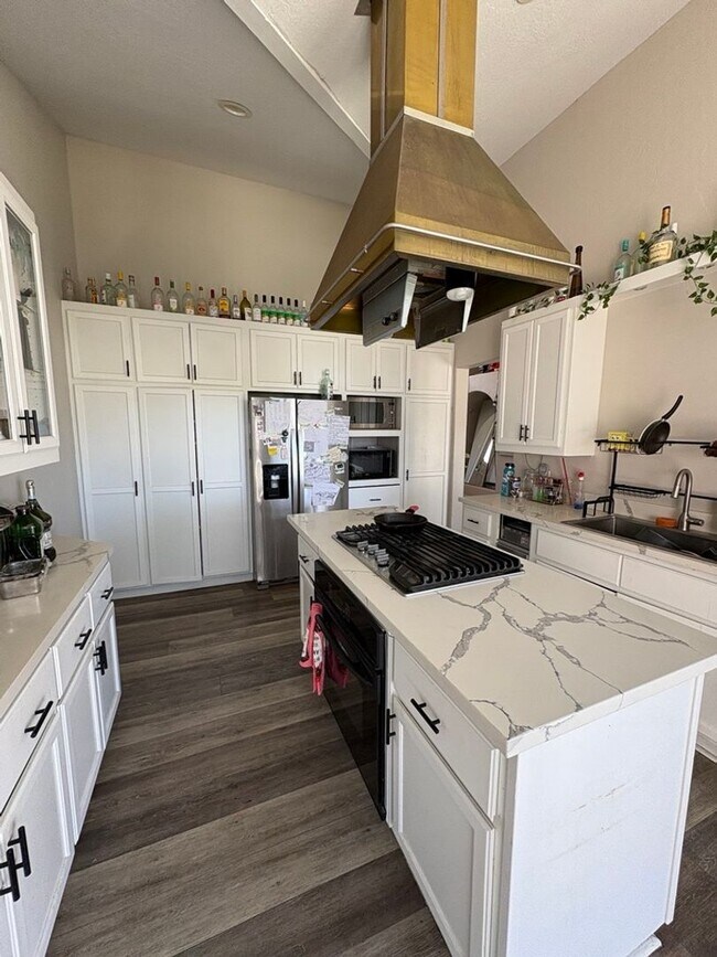 Foto del edificio - 5215-5217 Catoctin Drive