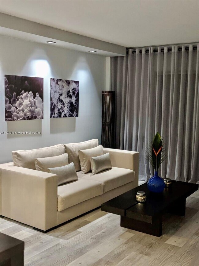 Foto del edificio - 16465 NE 22nd Ave