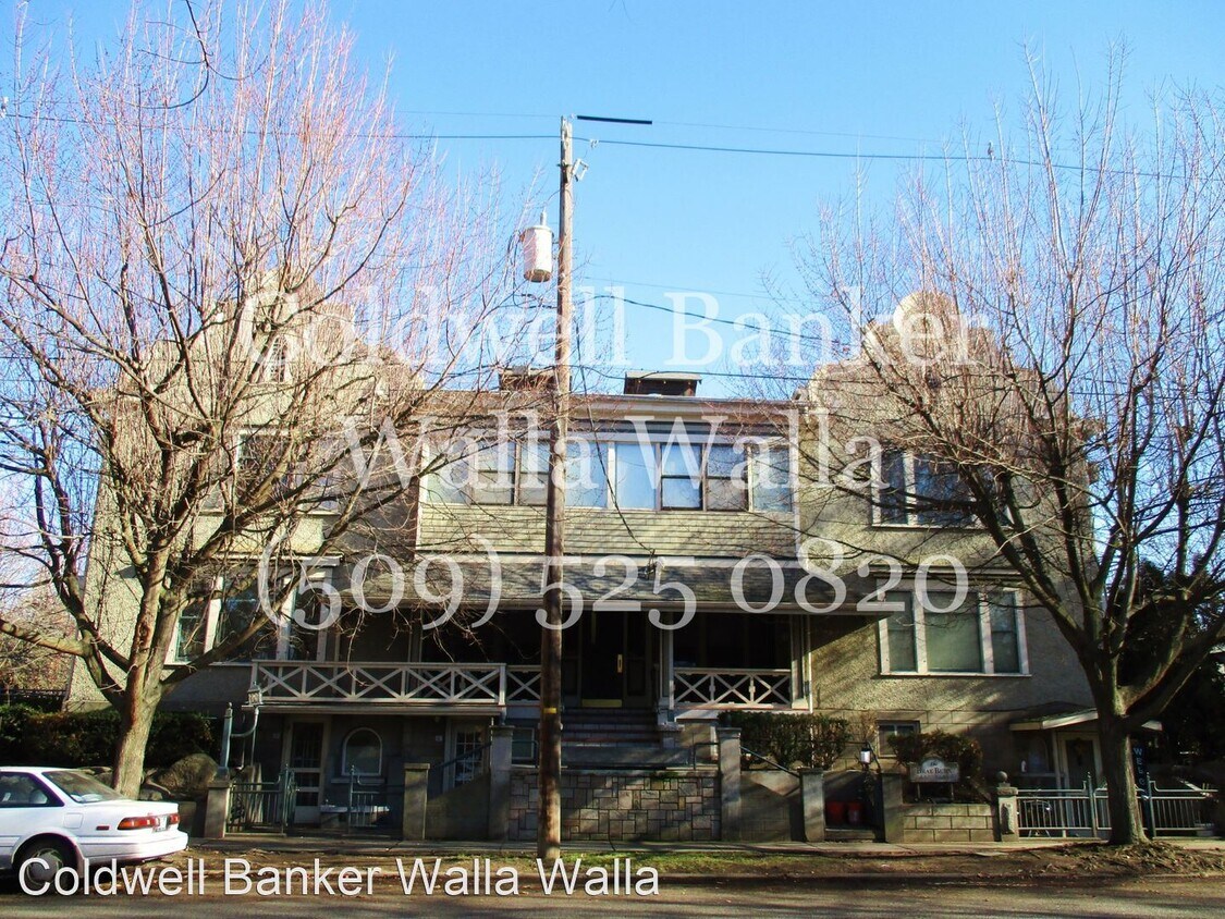 1 br, 1 bath Apartment 14 N. Clinton 14 Apartment for Rent in