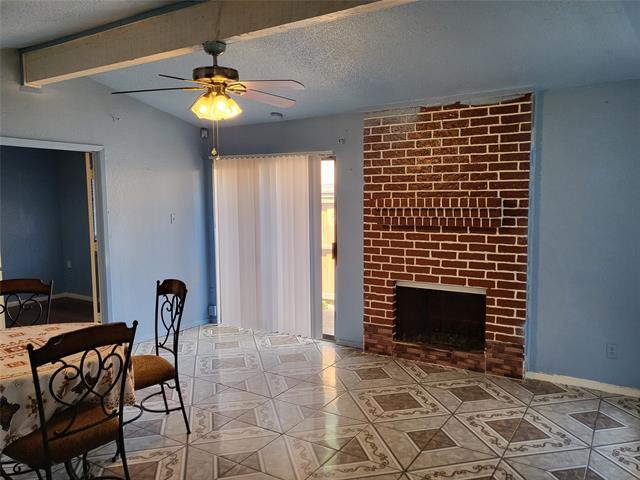Foto del edificio - 3320 Green Ridge St