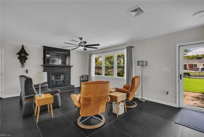 Foto del edificio - 13 Wendfield Cir
