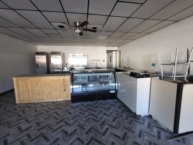 Foto del edificio - 373 Munson Ave