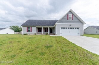 Building Photo - 204 N Windy Ridge Rd
