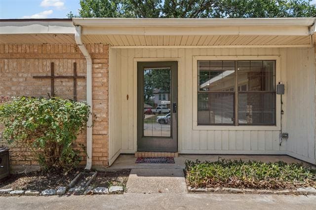 Building Photo - 2415 Amber Hill Ln