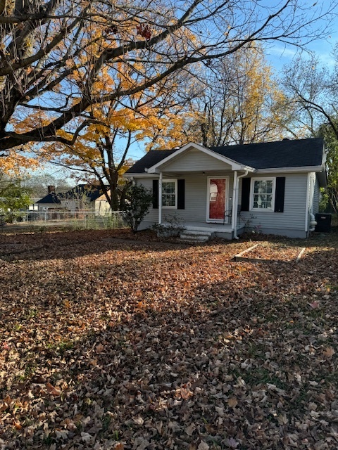 Primary Photo - Adorable 2BR/1BA home in Woodbiine w/ larg...