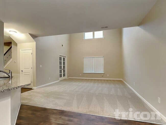 Foto del edificio - 143 Southwind Ln