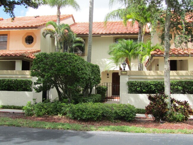 Building Photo - 7875 La Mirada Dr