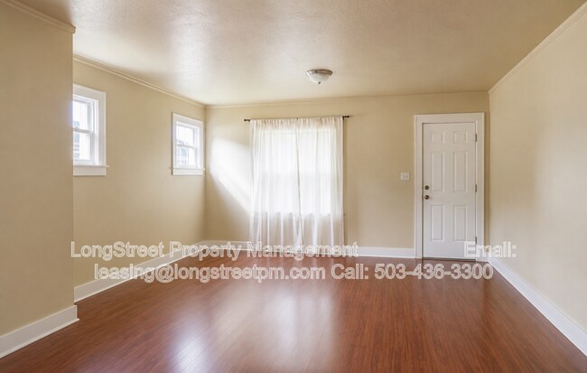 Foto del edificio - 1654 NW Van Buren Ave
