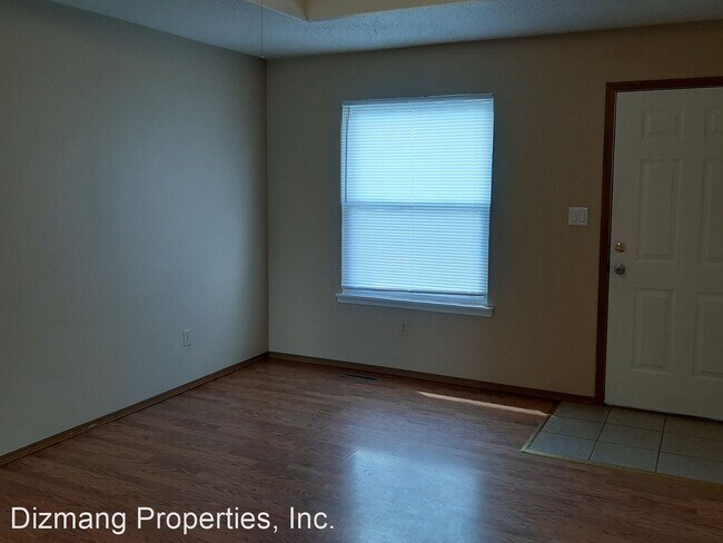 Foto del edificio - 2 br, 1.5 bath House - 2937 W. Village Lane