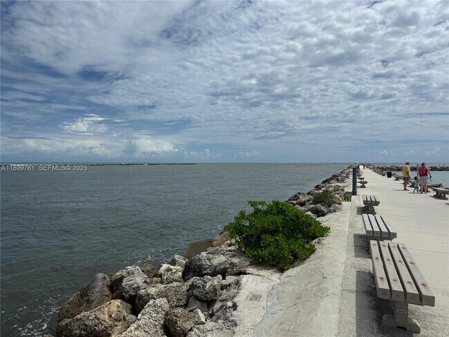 Foto del edificio - 1708 St Lucie Ct