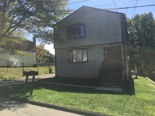 Foto del edificio - 50 Matthew Rd