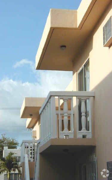 Foto principal - 1529 SW 4th St