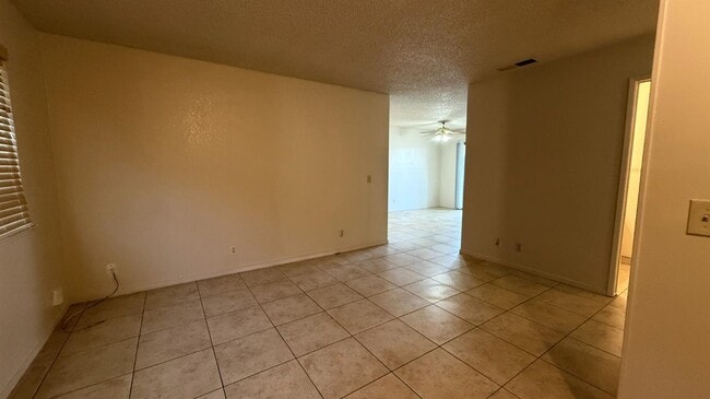 Building Photo - 125 Skaggs St