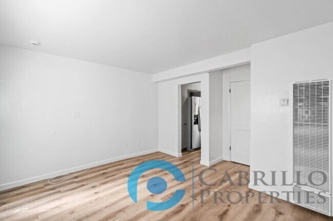 Foto del edificio - 4121 1/2 Kansas Street