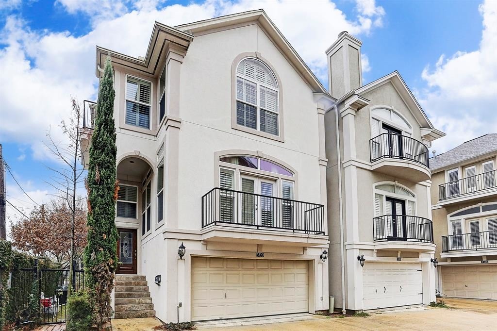 3320 W Dallas St, Houston, TX 77019