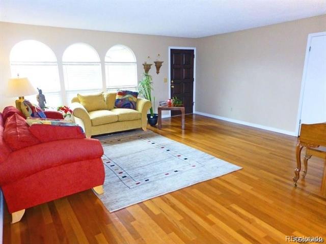 Foto del edificio - 7215 E Caley Ave
