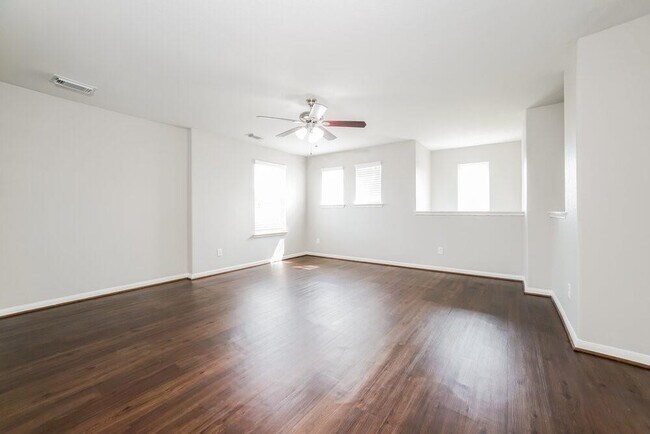 Foto del edificio - 21839 Octavia Way
