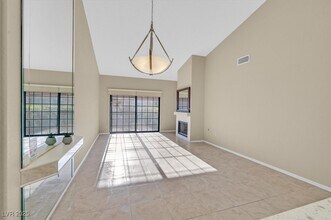 Building Photo - 2851 S Valley View Blvd