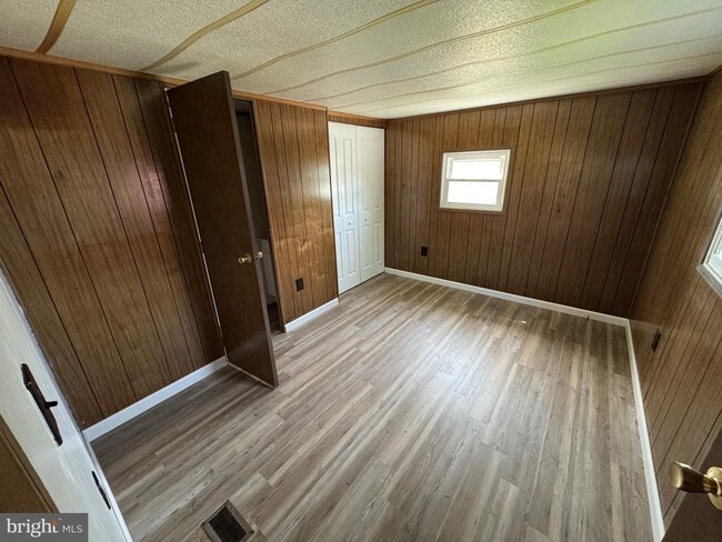 Foto del edificio - Coming Soon - 3 Bedroom 1.5 Bath Home - Hi...