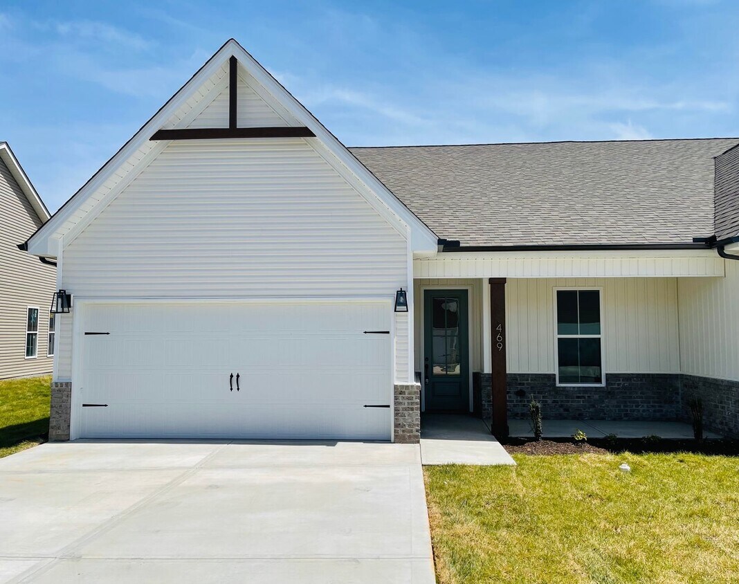 Primary Photo - 469 Creekside Way (HV140)