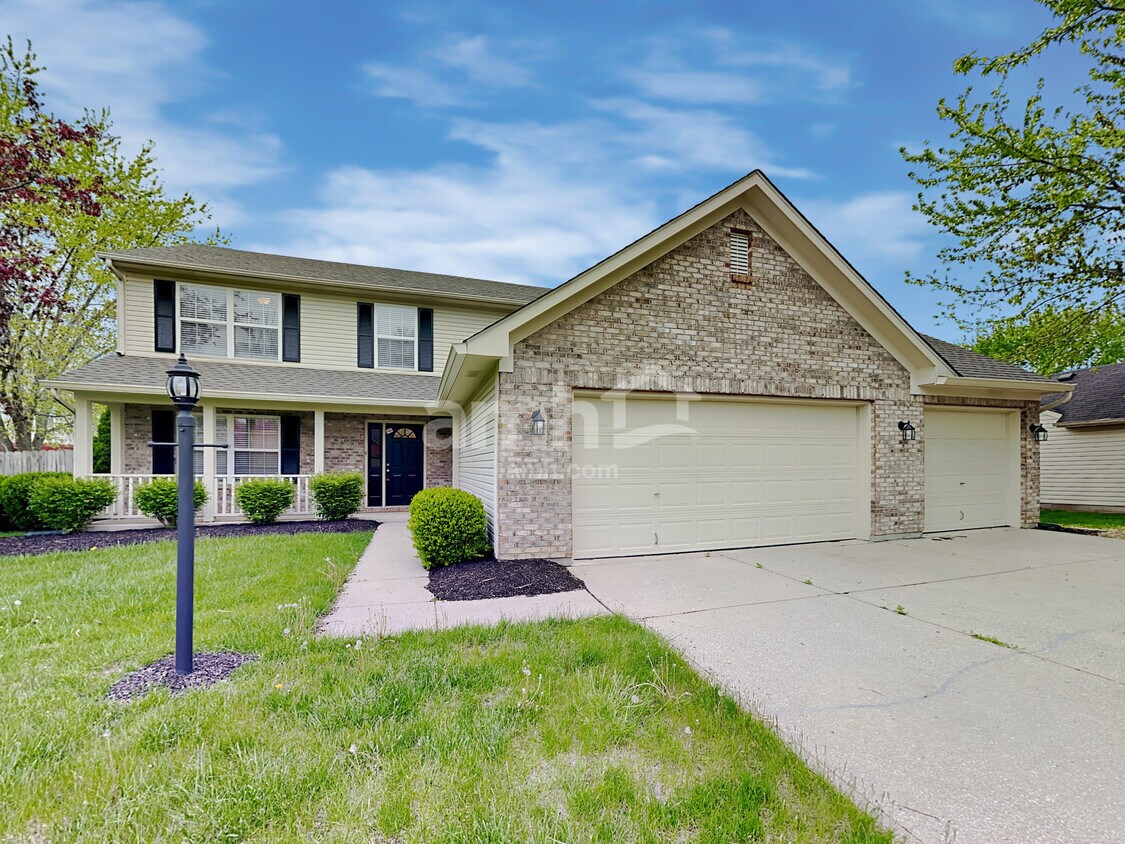 Primary Photo - 4660 Welton Street