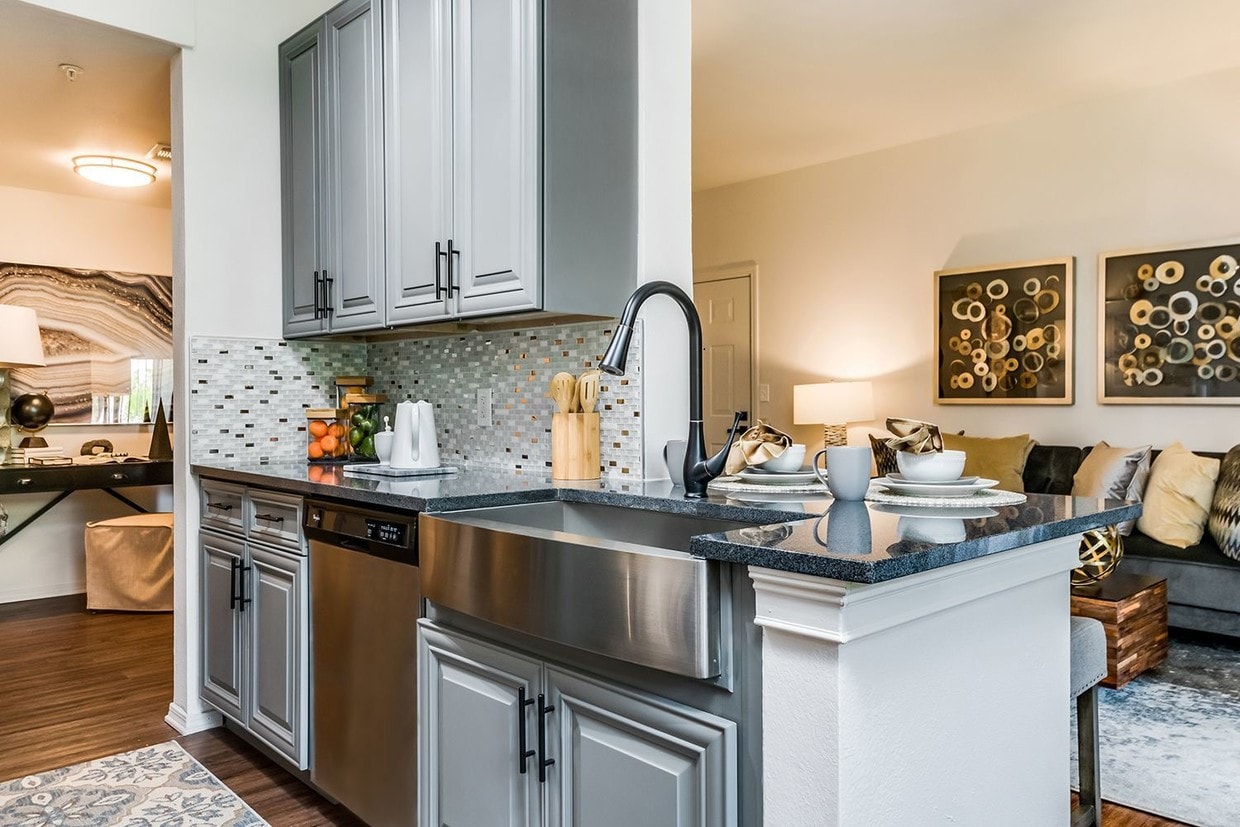 Cortland Grand River Apartments Colorado Springs