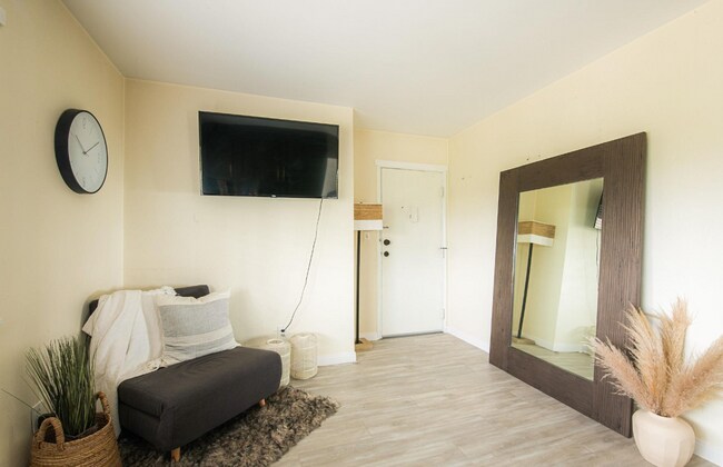 Foto del edificio - La Jolla Studio With Ocean Views