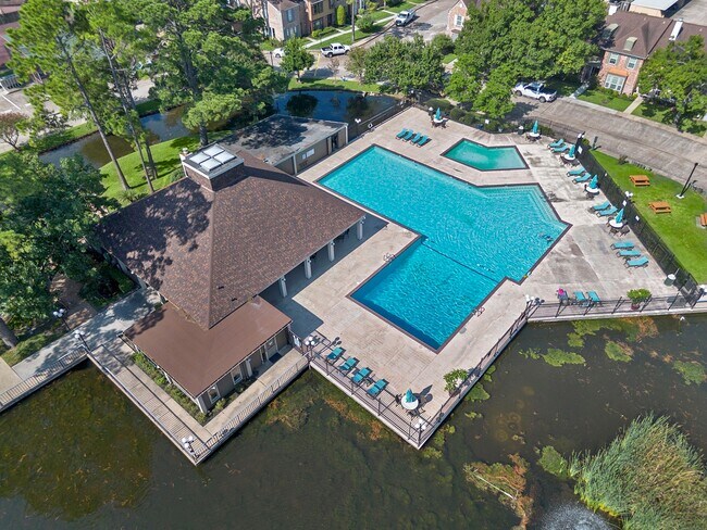 Foto del edificio - 5801 Lumberdale Rd