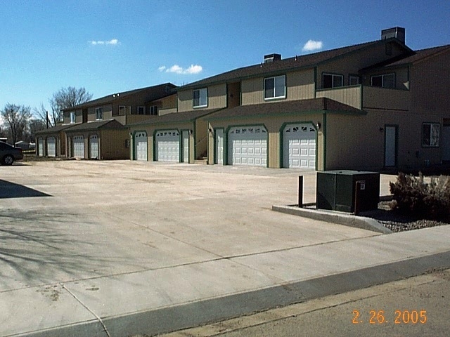 Primary Photo - Front Street Apartments