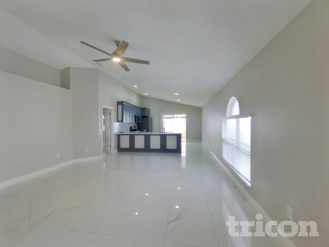 Foto del edificio - 30229 Double Dr